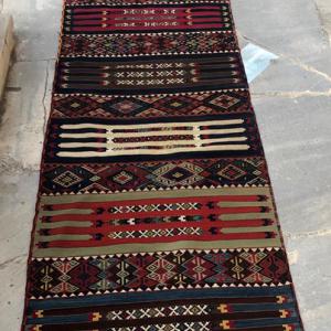 Antique anatolan kurdish kilim